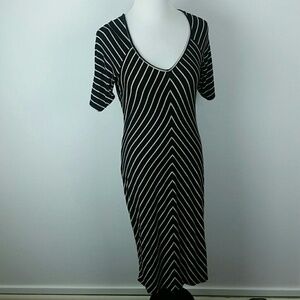 JESSICA SIMPSON l Striped Slim Knit Dress E1